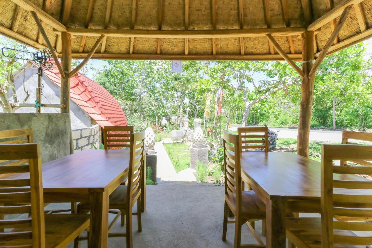 Bougainvillea Bungalow Batumadeg Exterior photo